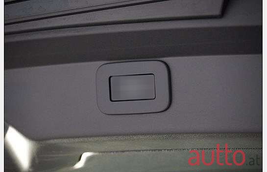 2024' Jaguar I-Pace photo #5