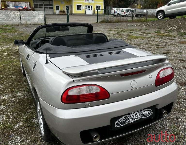 2002' MG Mg photo #2