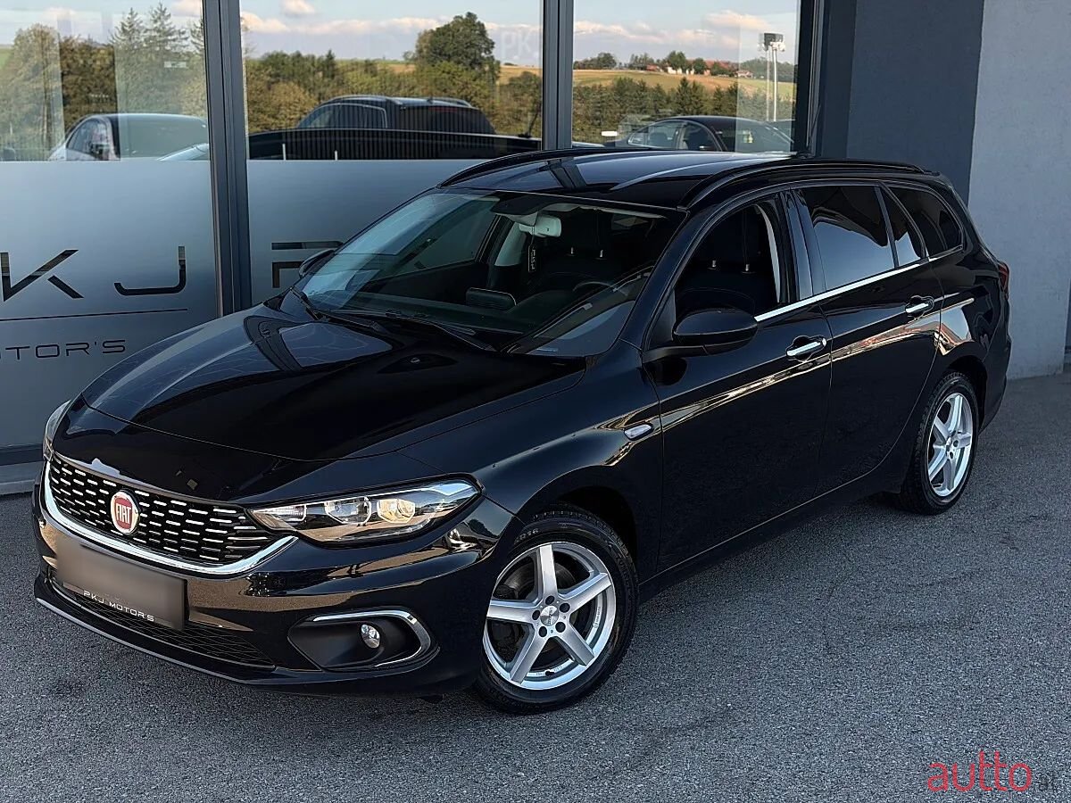 2018' Fiat Tipo photo #1
