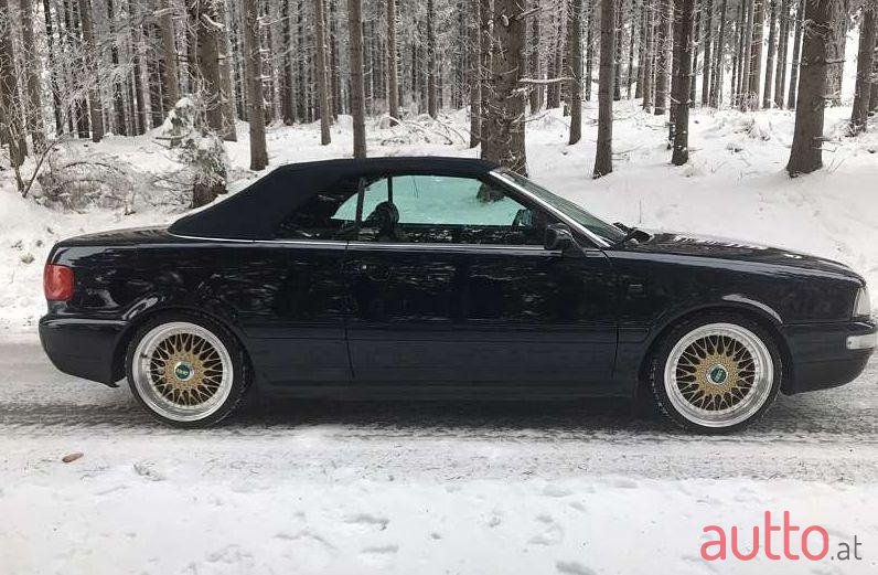 1999' Audi 80 photo #1