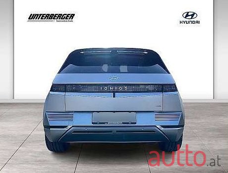 2021' Hyundai Ioniq 5 photo #5