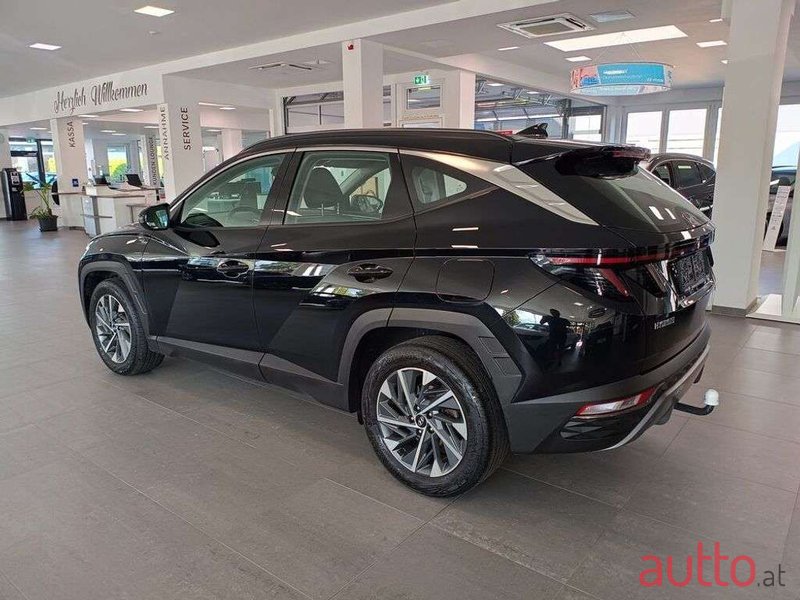 2021' Hyundai Tucson photo #4