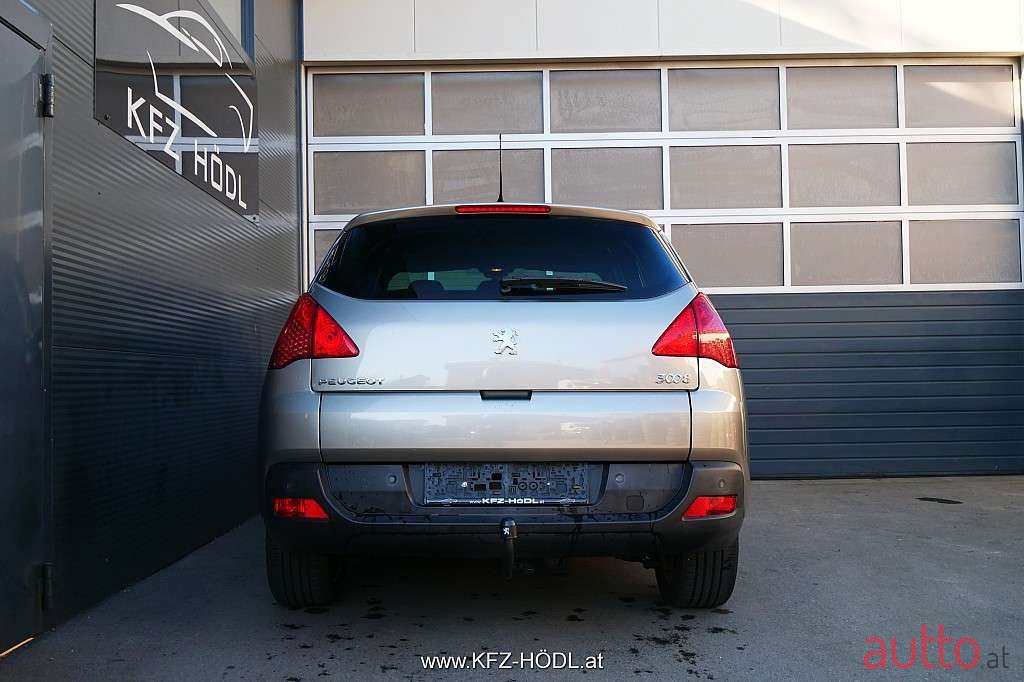 2011' Peugeot 3008 photo #3