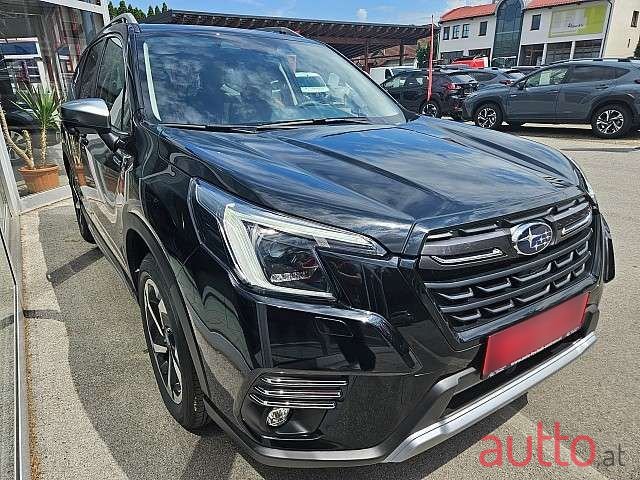 2024' Subaru Forester photo #2