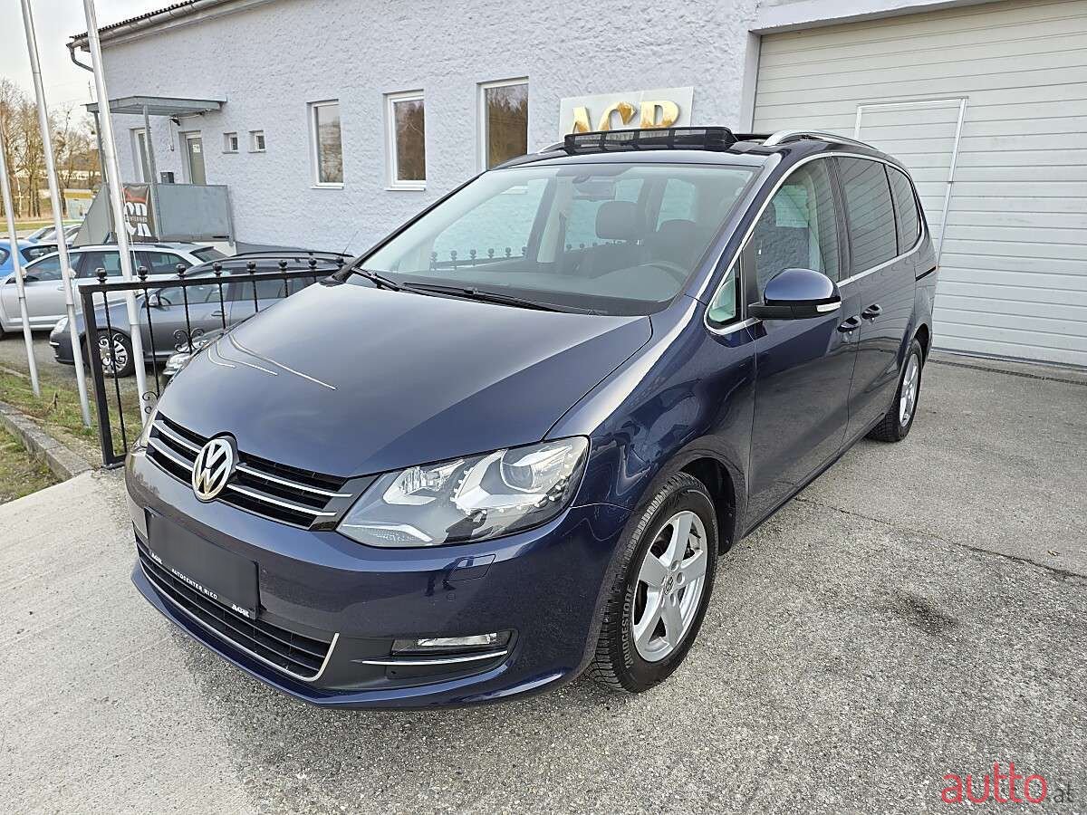 2014' Volkswagen Sharan photo #1