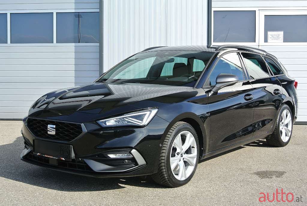 2022' SEAT Leon photo #6