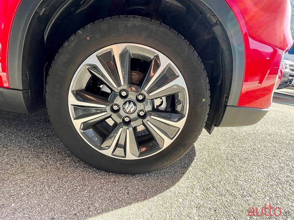 2022' Suzuki Vitara photo #6