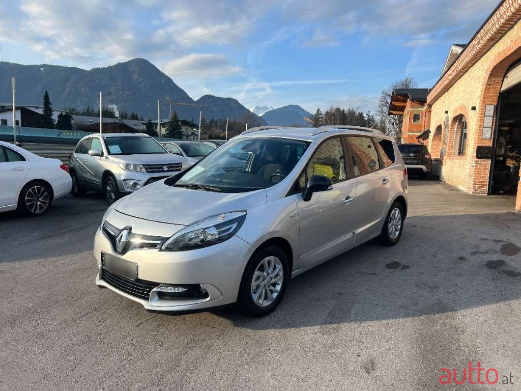 2014' Renault Scenic photo #2