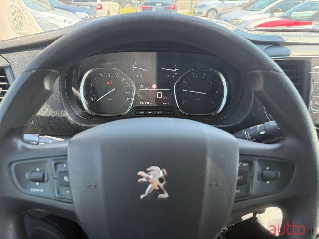 2017' Peugeot Expert photo #6