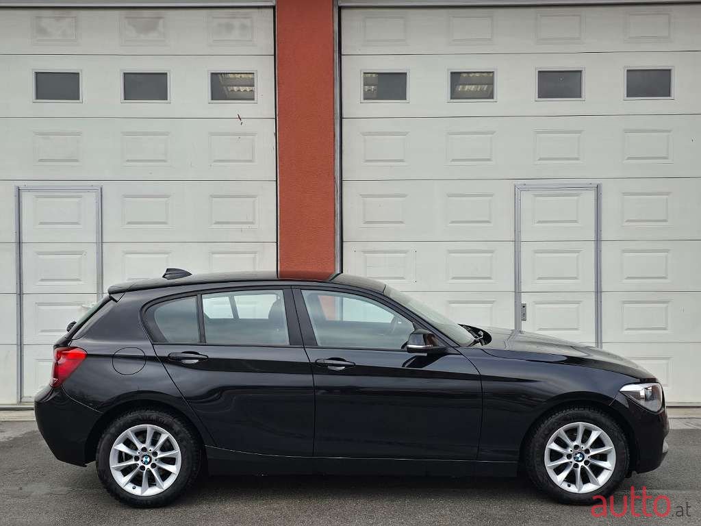 2011' BMW 1Er-Reihe photo #3