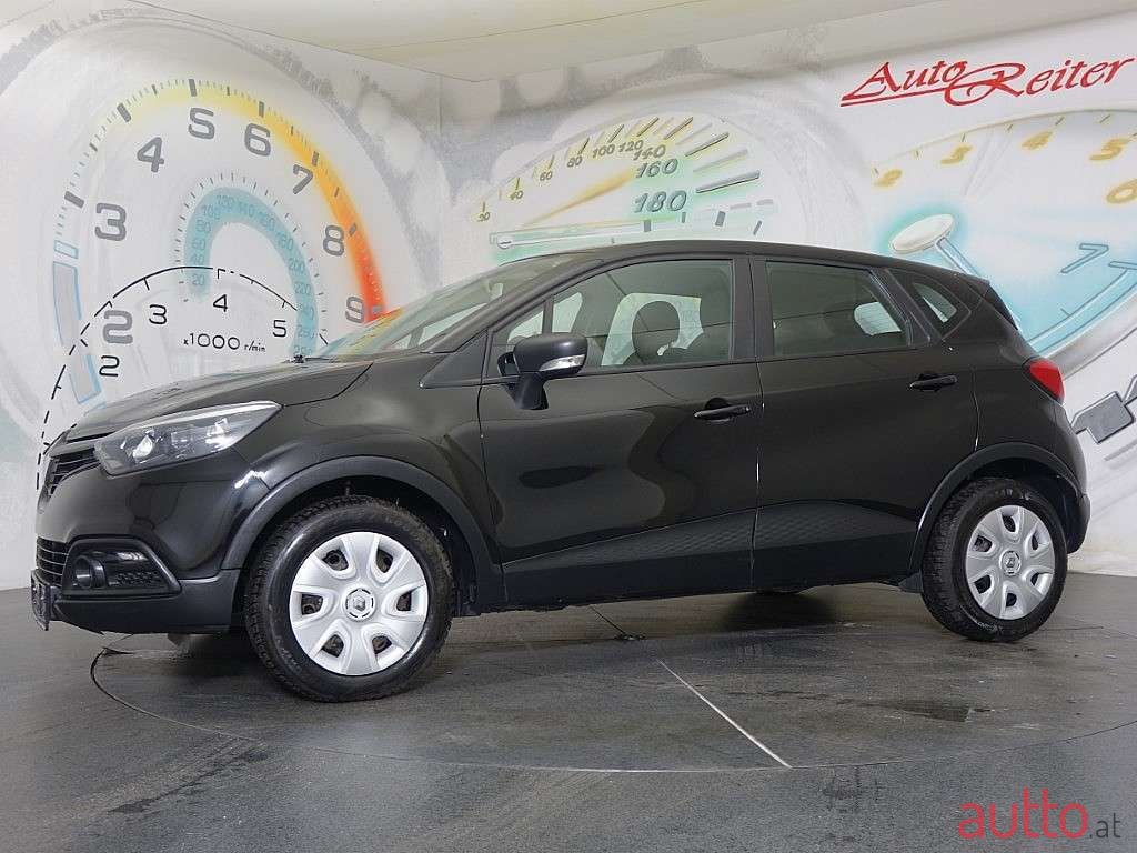 2015' Renault Captur photo #1