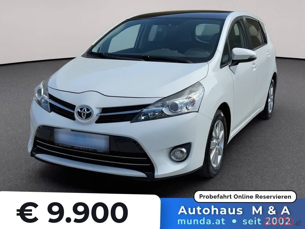 2014' Toyota Verso photo #1