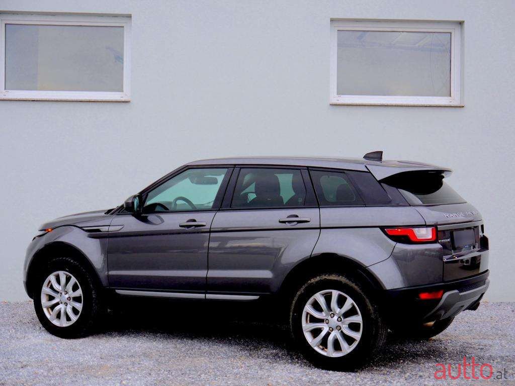 2017' Land Rover Range Rover Evoque photo #4