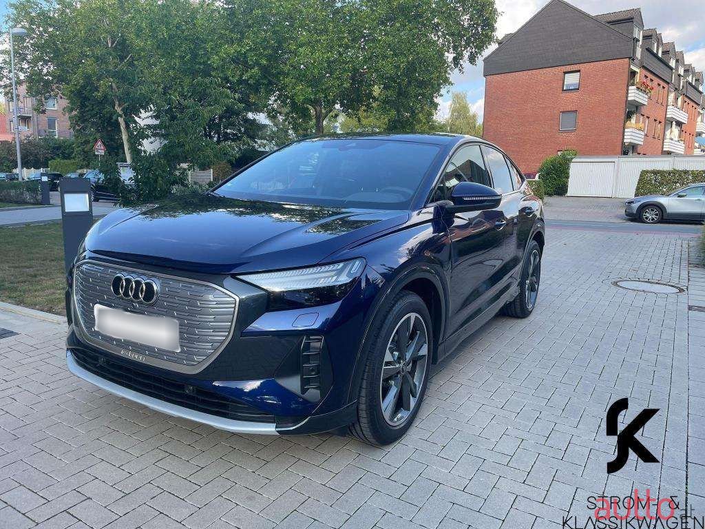 2022' Audi Q4 photo #2