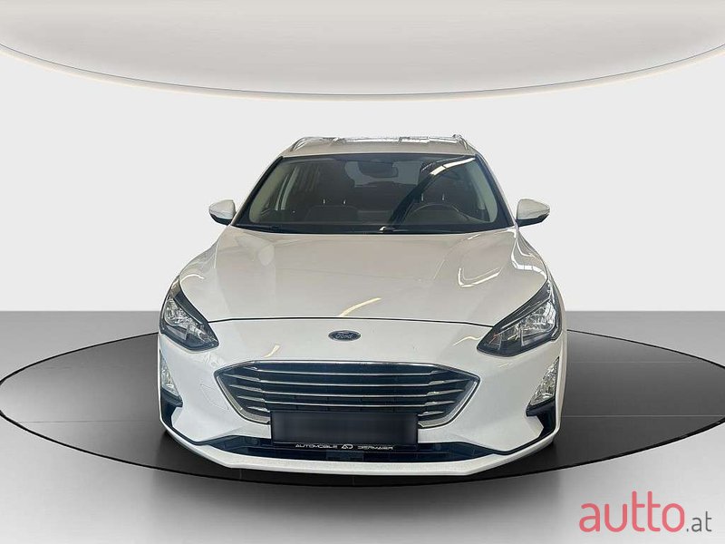 2021' Ford Focus photo #2