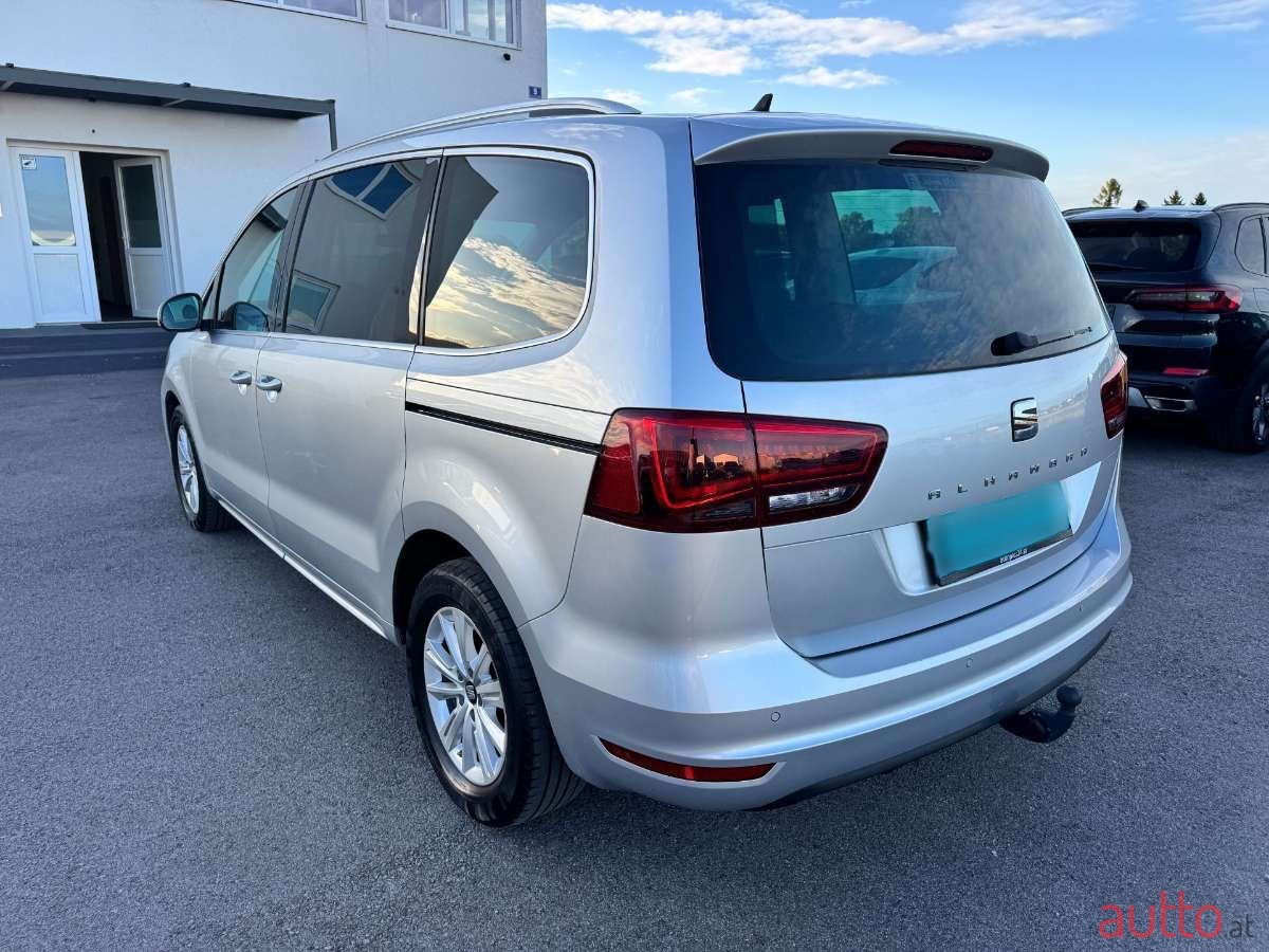 2019' SEAT Alhambra photo #4