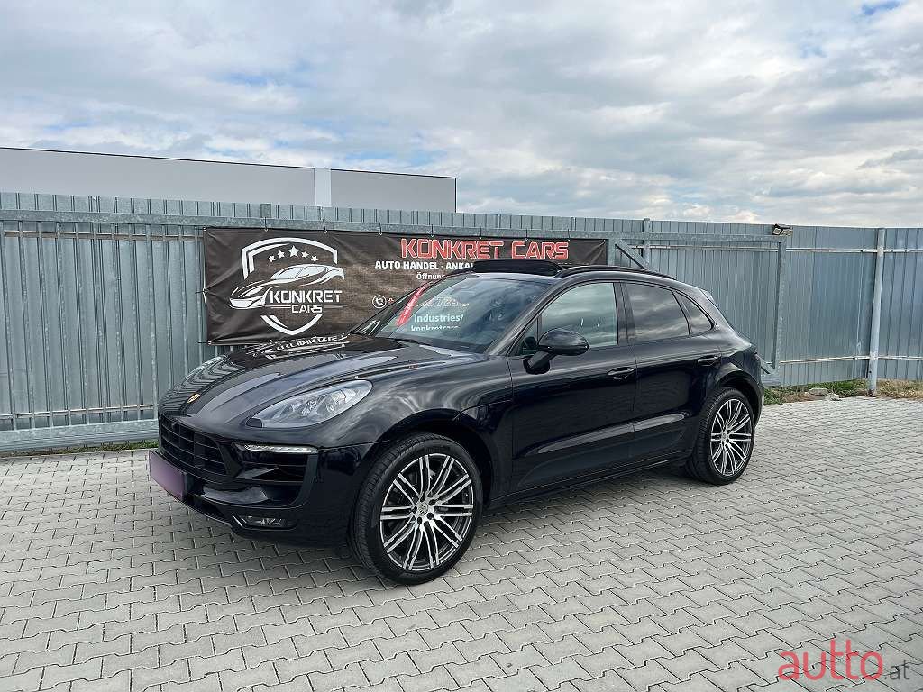 2016' Porsche Macan photo #1