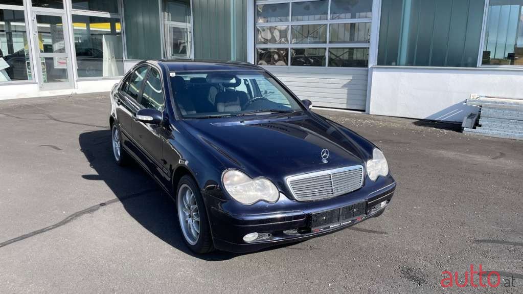 2001' Mercedes-Benz C-Klasse photo #1