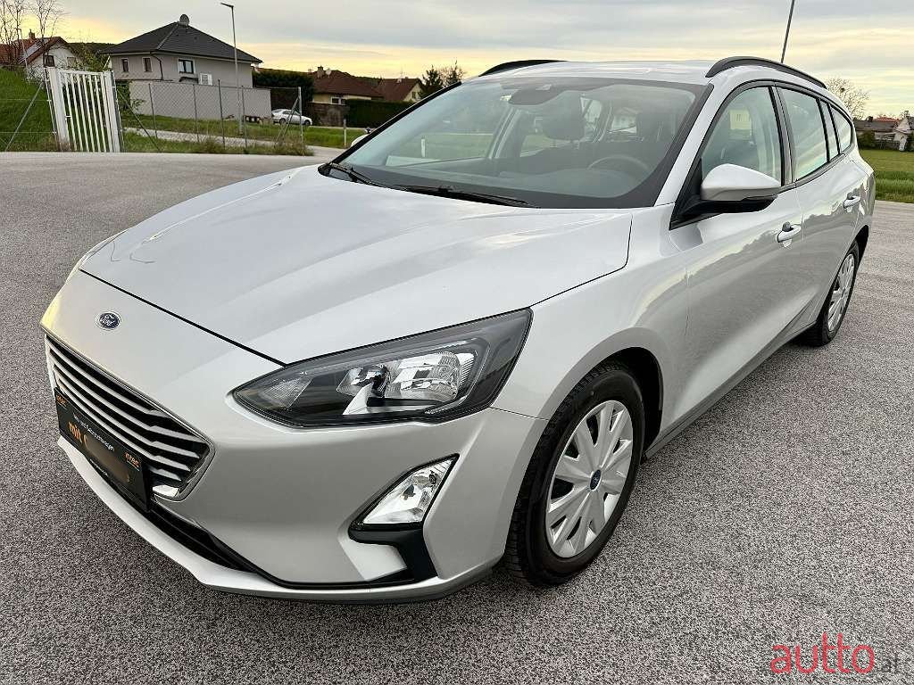2021' Ford Focus photo #3