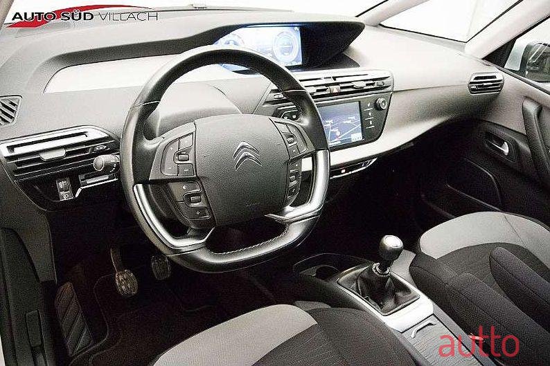 2015' Citroen C4 Picasso photo #1