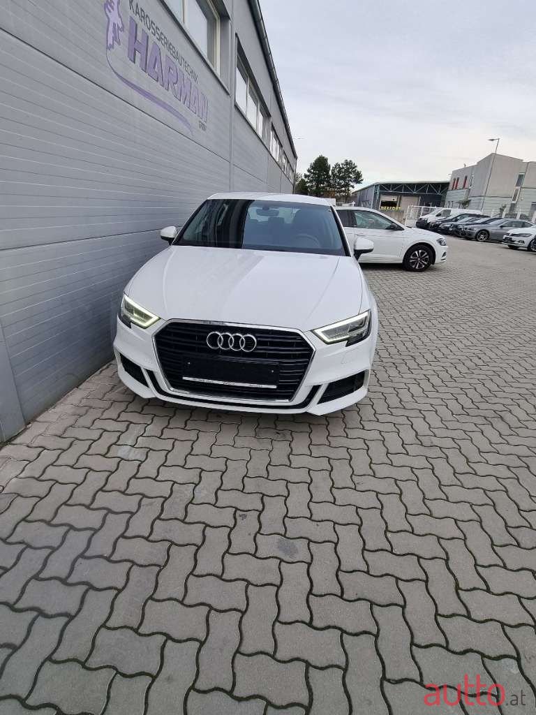 2019' Audi A3 photo #3