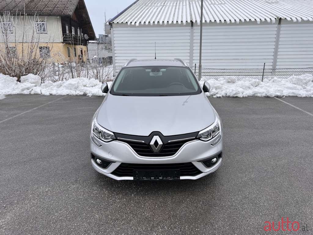 2018' Renault Megane photo #5