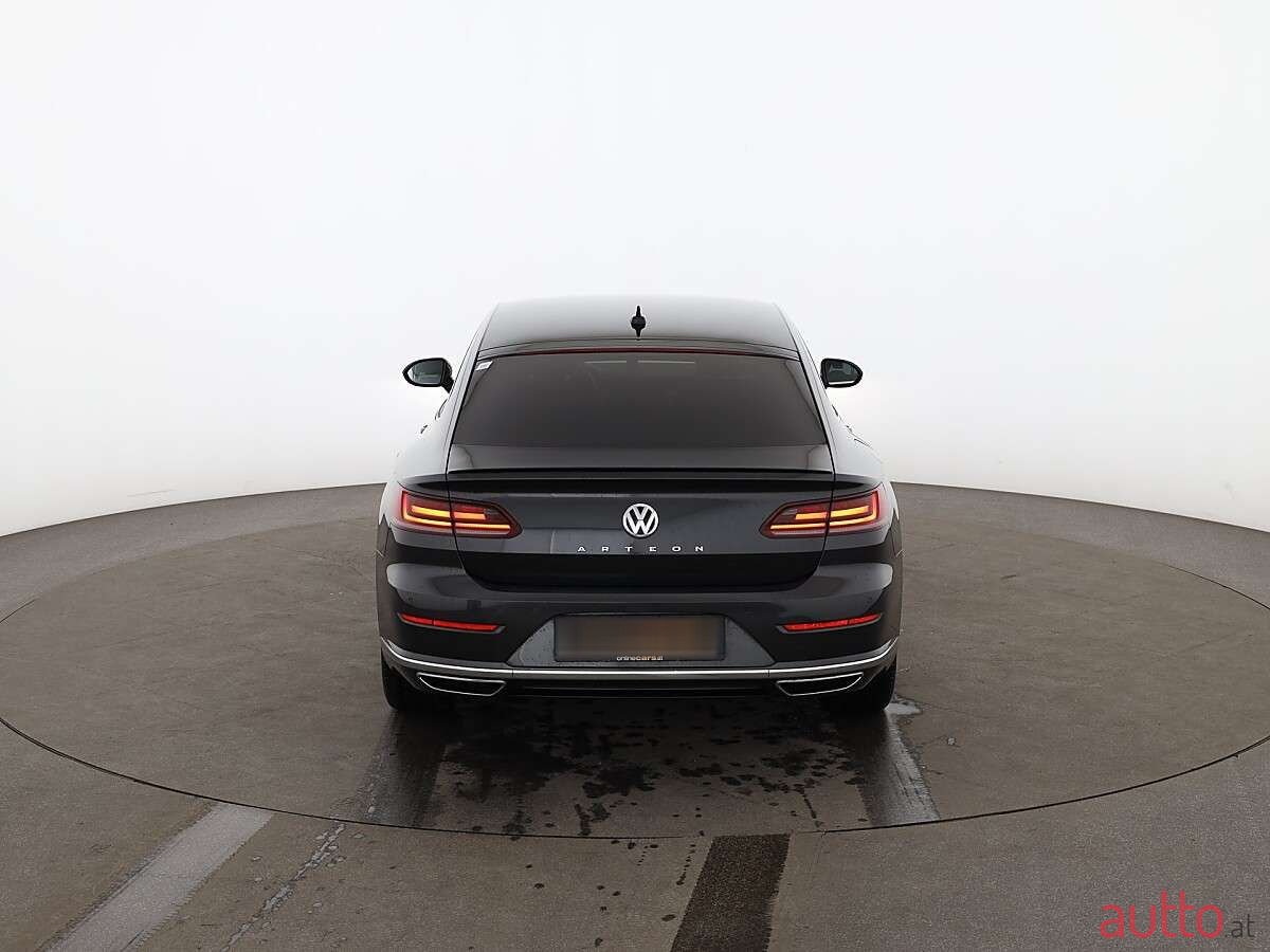 2020' Volkswagen Arteon photo #2