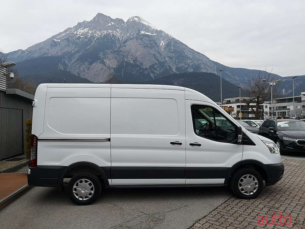 2017' Ford Transit photo #4