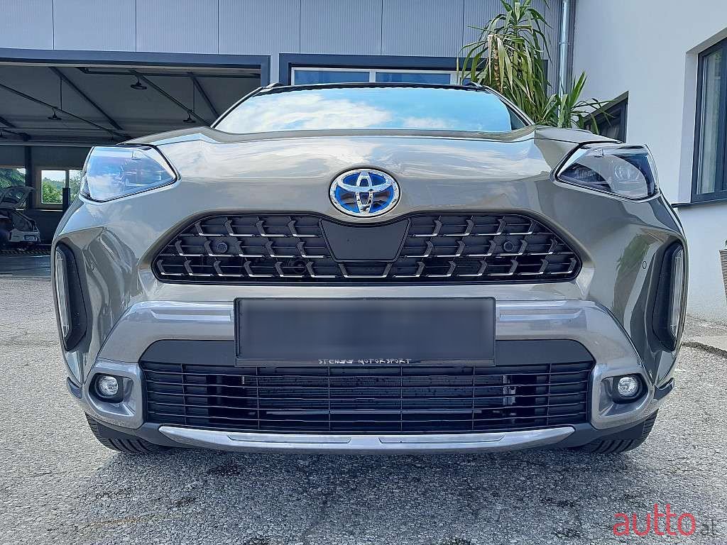 2023' Toyota Yaris Cross photo #2