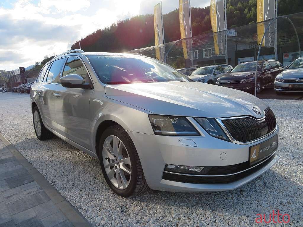 2018' Skoda Octavia photo #3