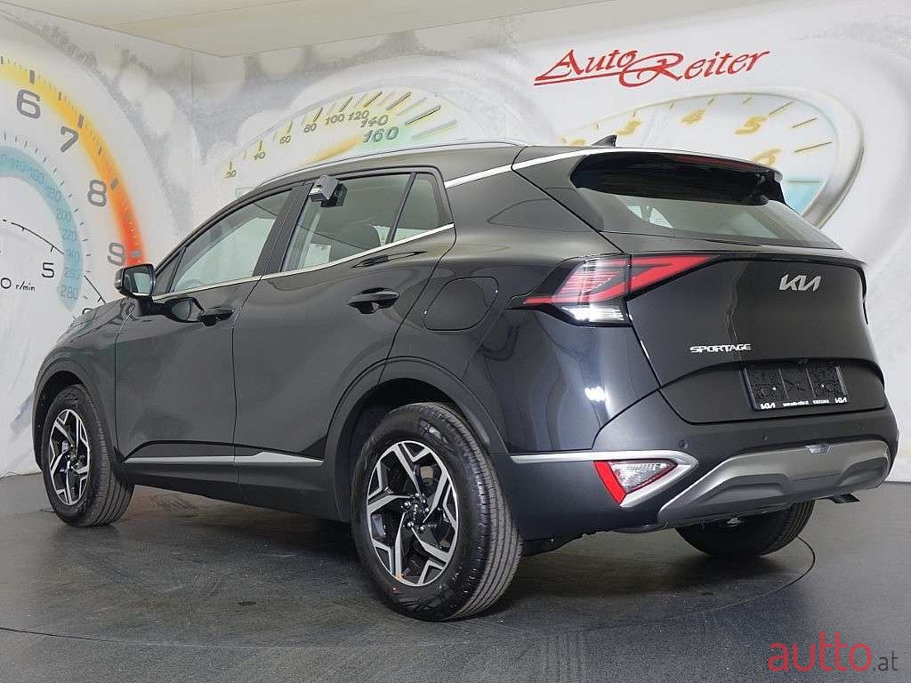 2022' Kia Sportage photo #3