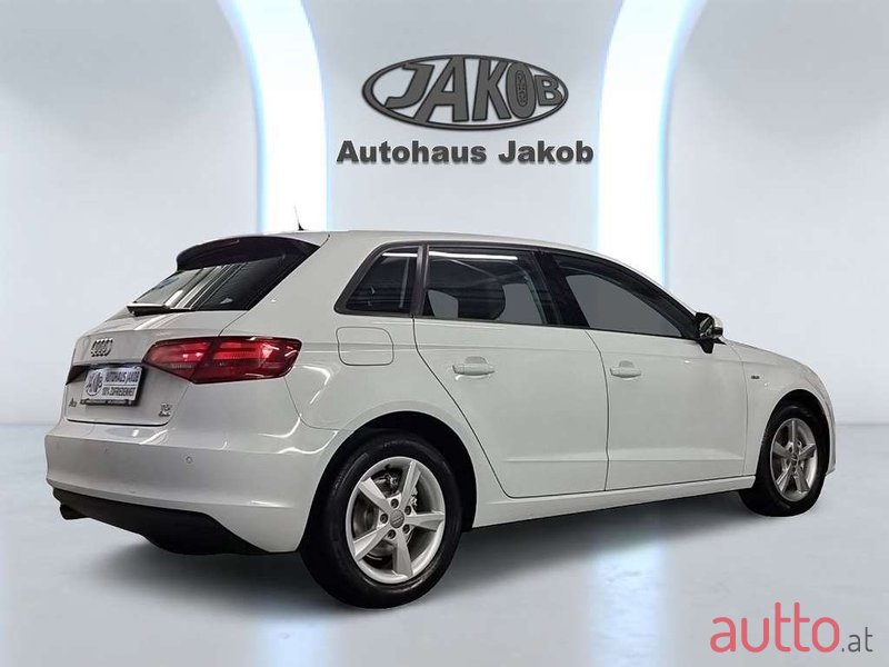 2015' Audi A3 photo #2