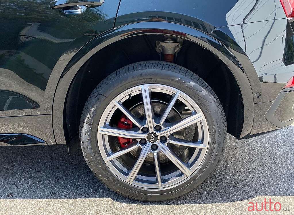 2023' Audi Q5 photo #6