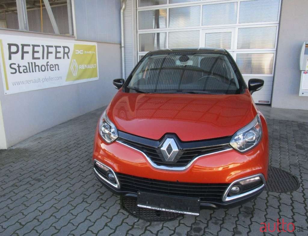 2015' Renault Captur photo #2