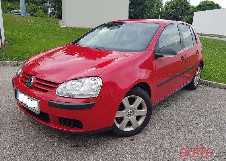 2006' Volkswagen Golf photo #2