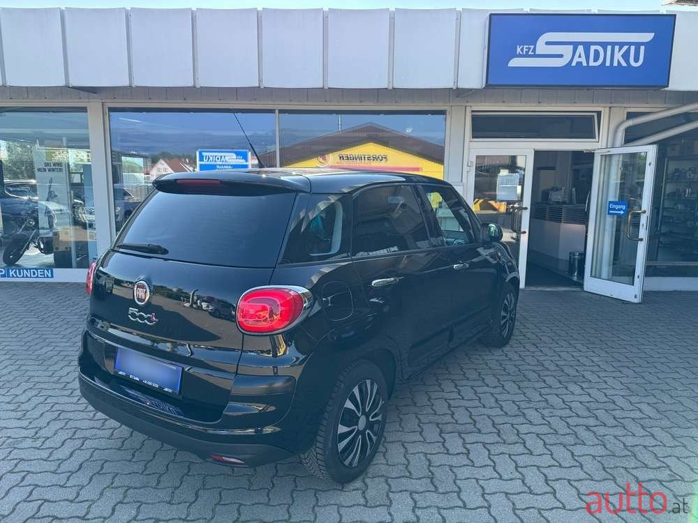 2018' Fiat 500L photo #3