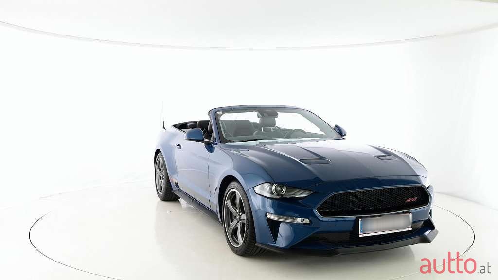 2023' Ford Mustang photo #3