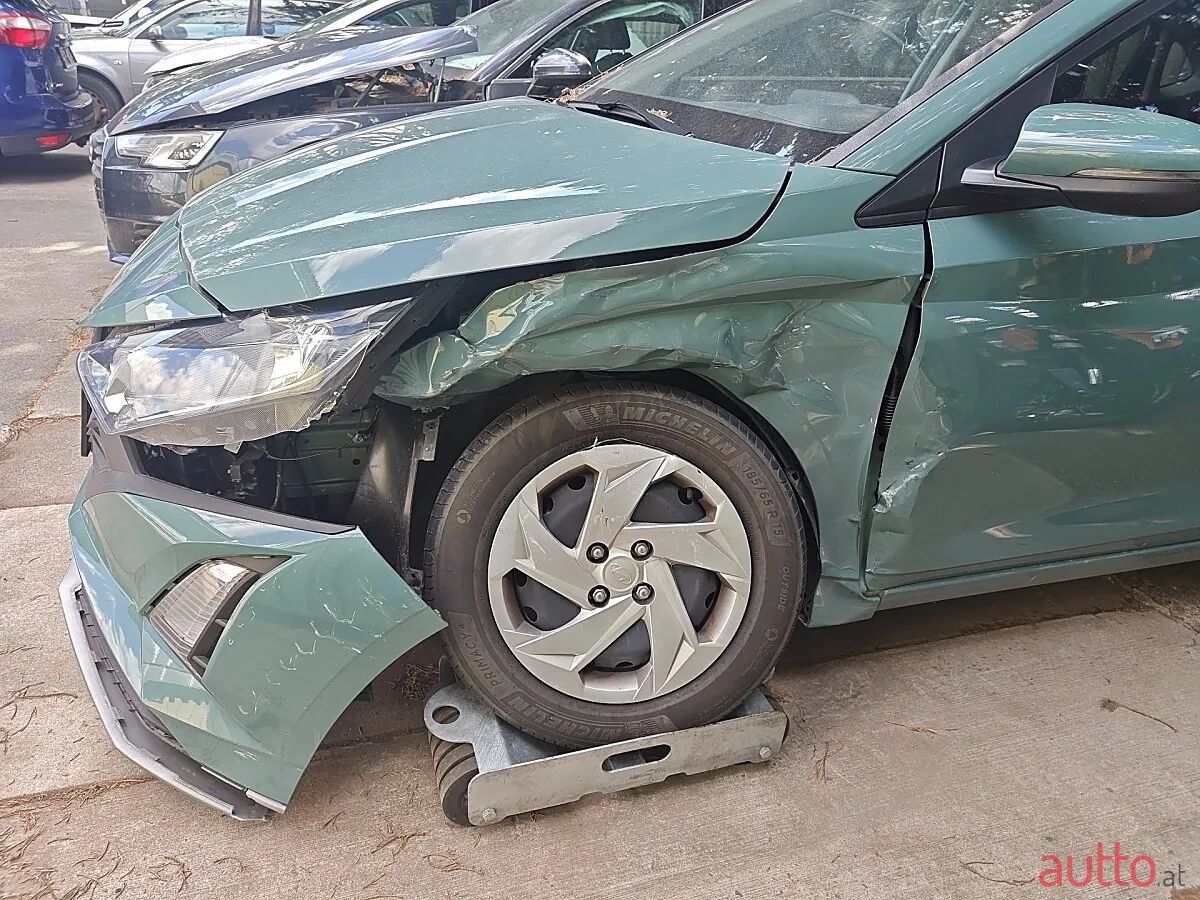 2024' Hyundai i20 photo #5