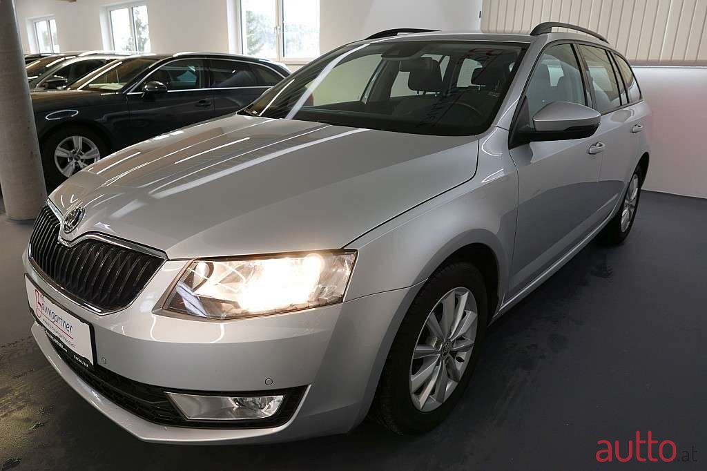 2016' Skoda Octavia photo #2
