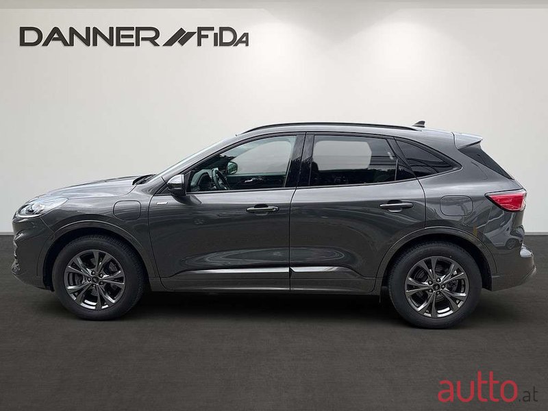 2022' Ford Kuga photo #6