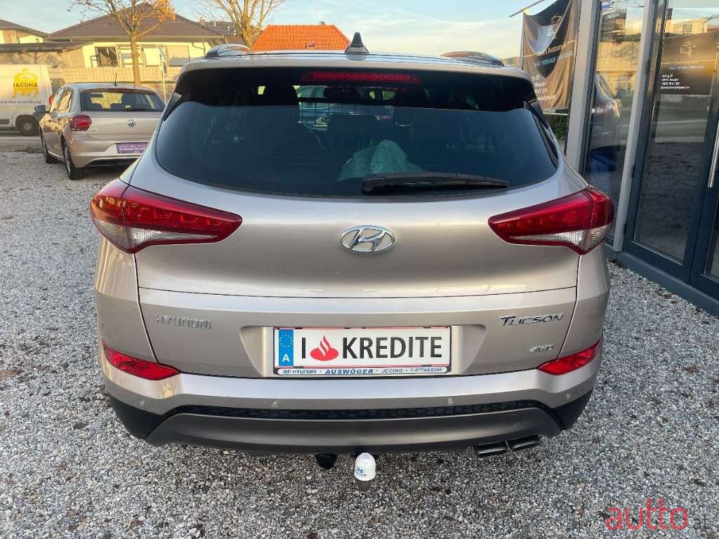 2016' Hyundai Tucson photo #5