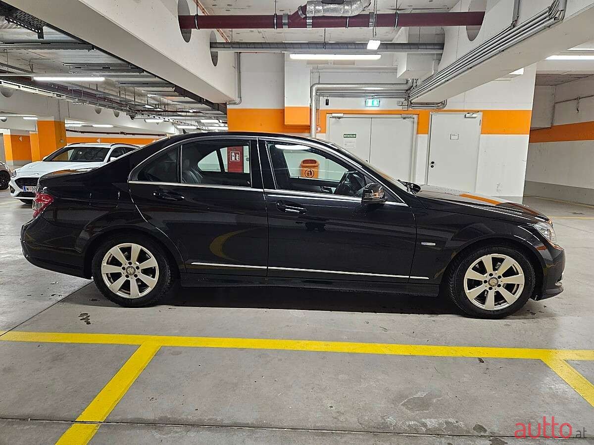 2010' Mercedes-Benz C-Klasse photo #5