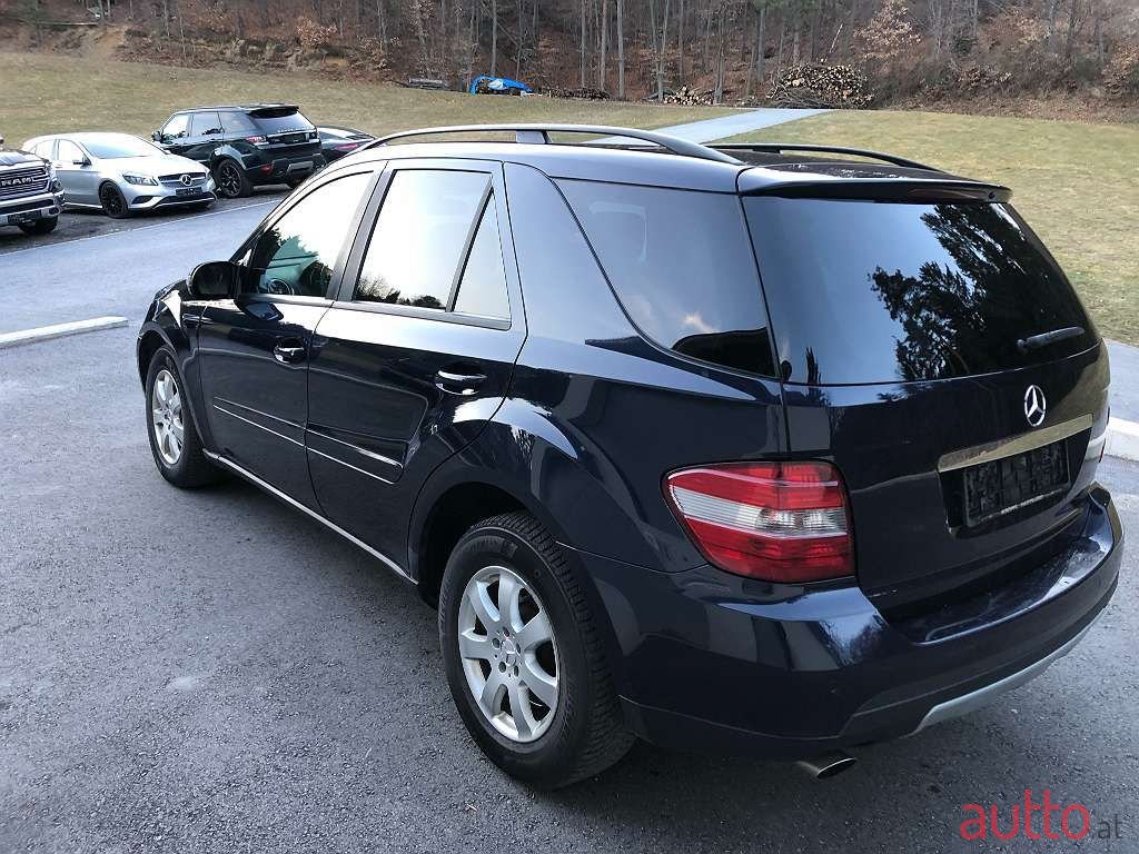 2005' Mercedes-Benz M-Klasse photo #6