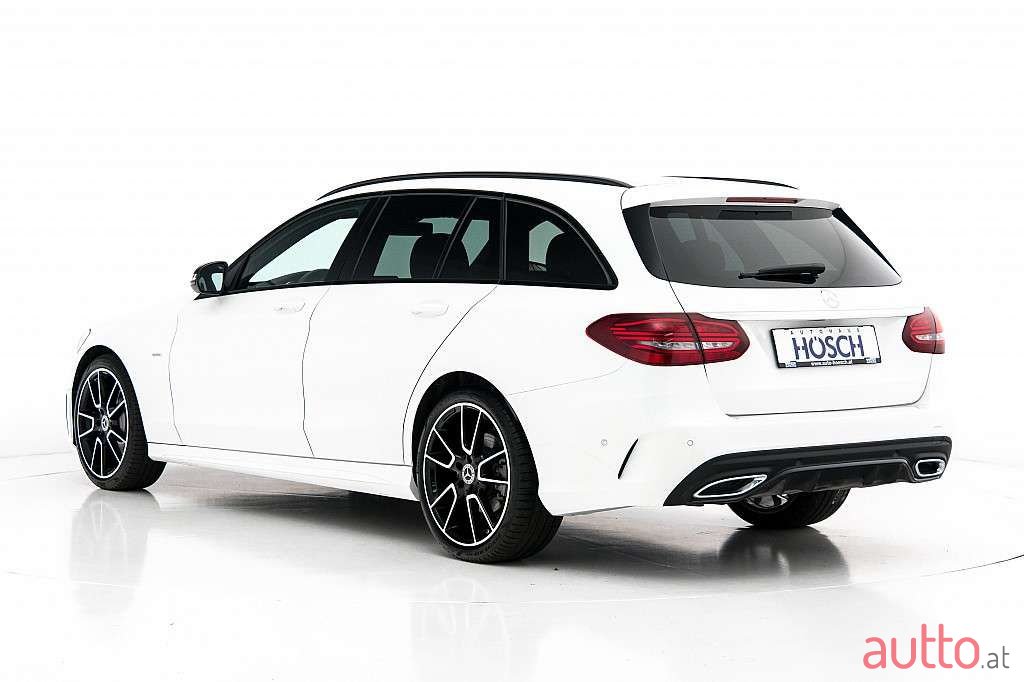 2021' Mercedes-Benz C-Klasse photo #3