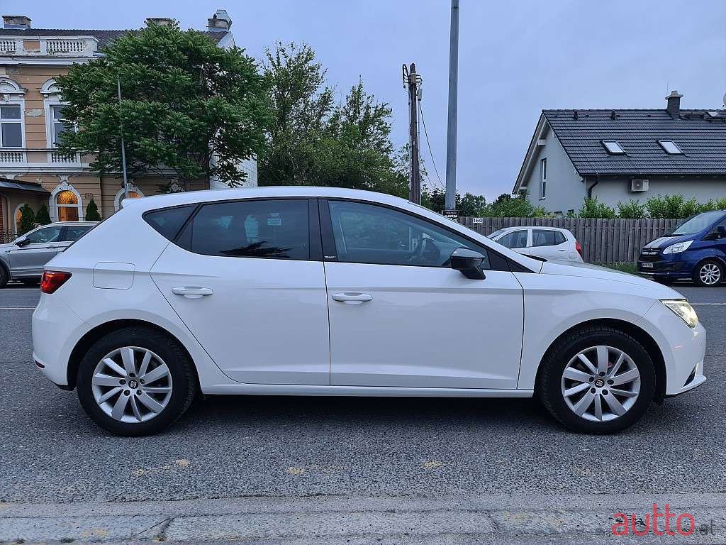 2016' SEAT Leon photo #5