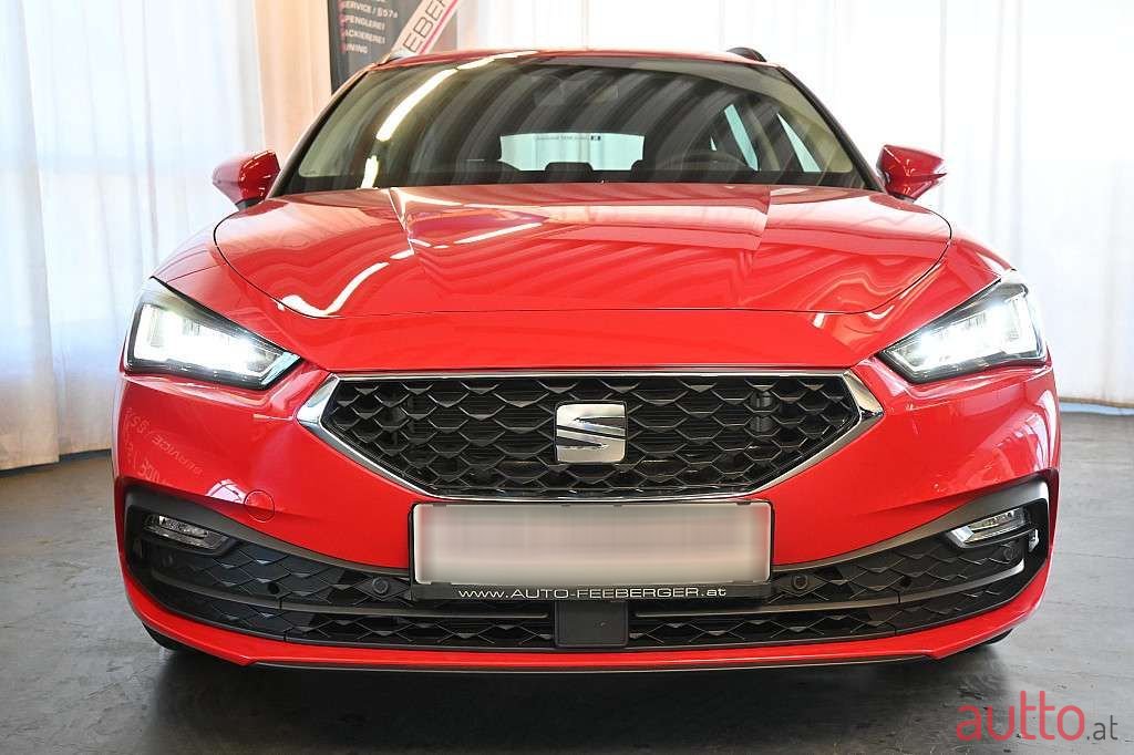 2024' SEAT Leon photo #2