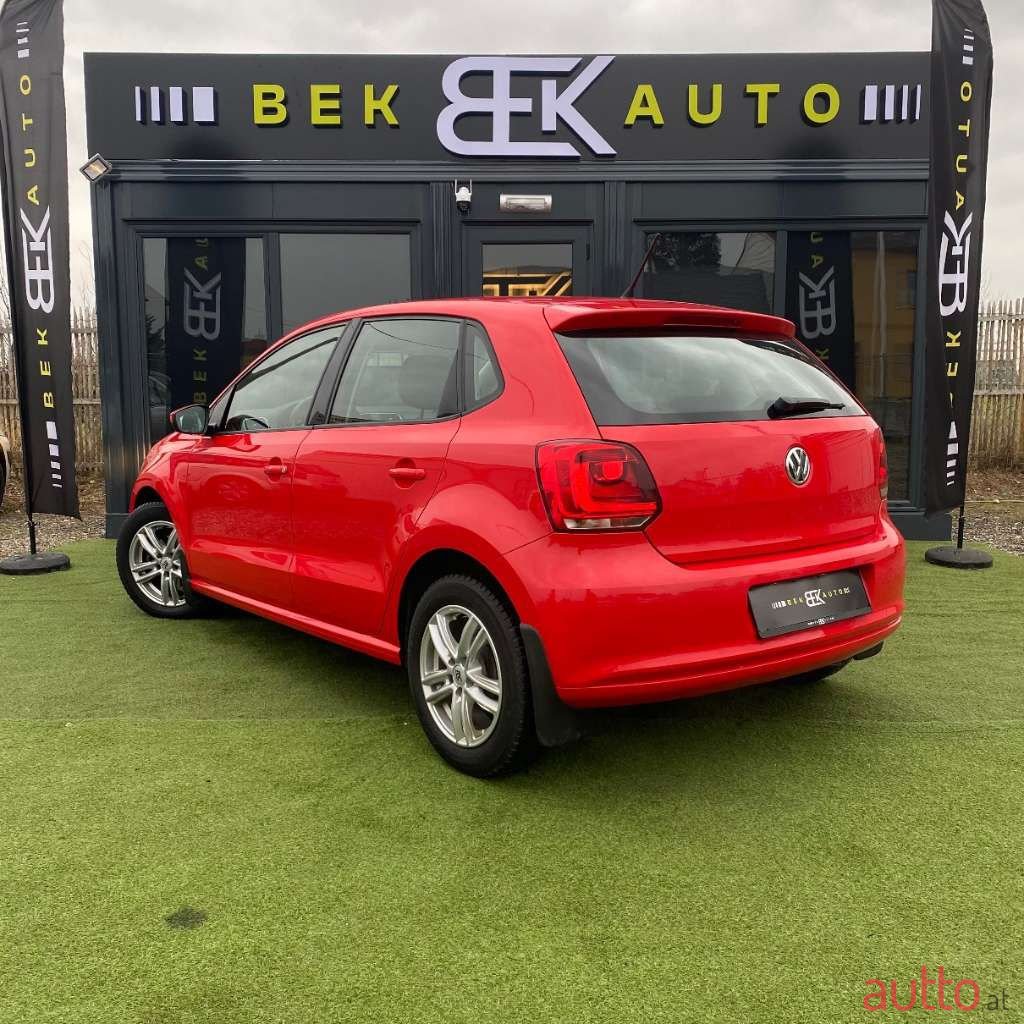 2013' Volkswagen Polo photo #4