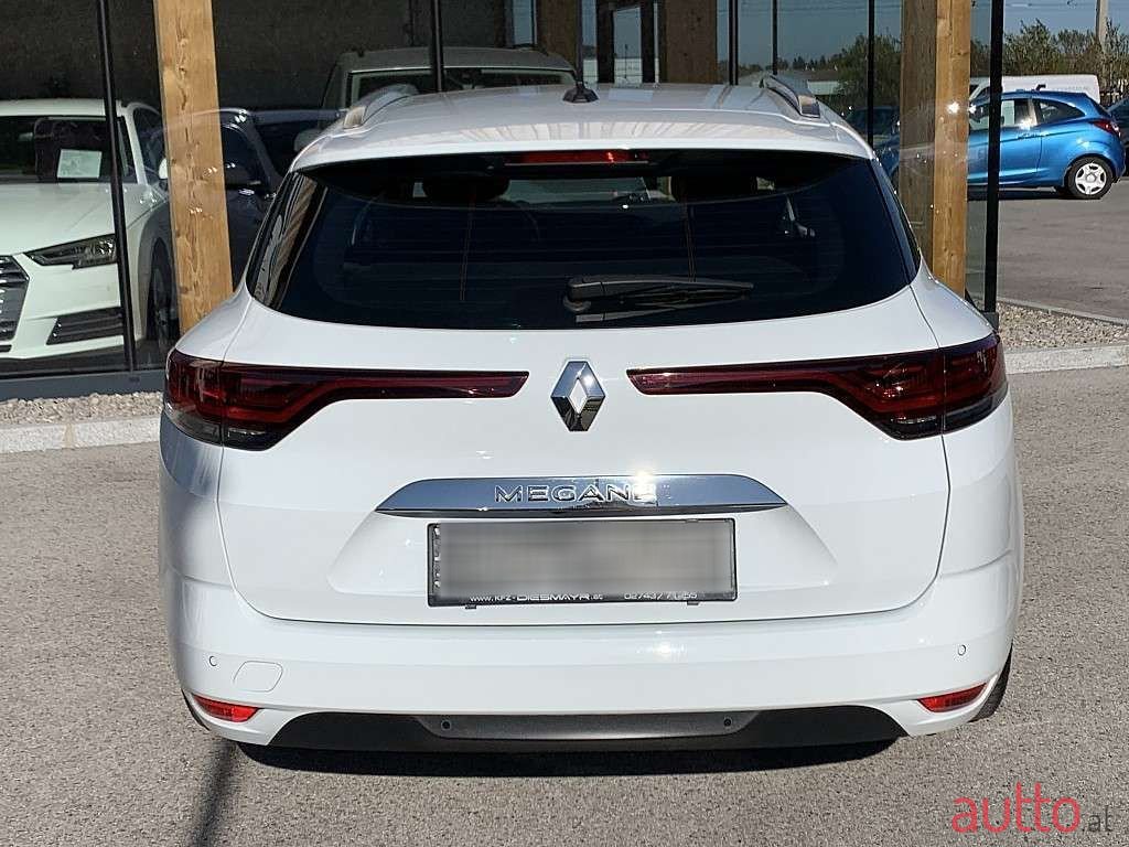 2021' Renault Megane photo #4