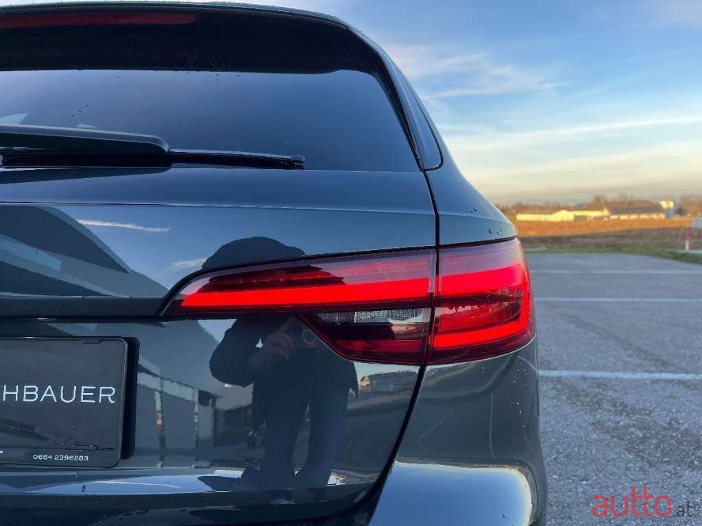 2019' Audi A4 photo #6