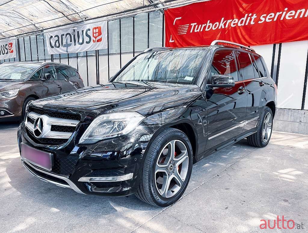 2012' Mercedes-Benz Glk-Klasse photo #1